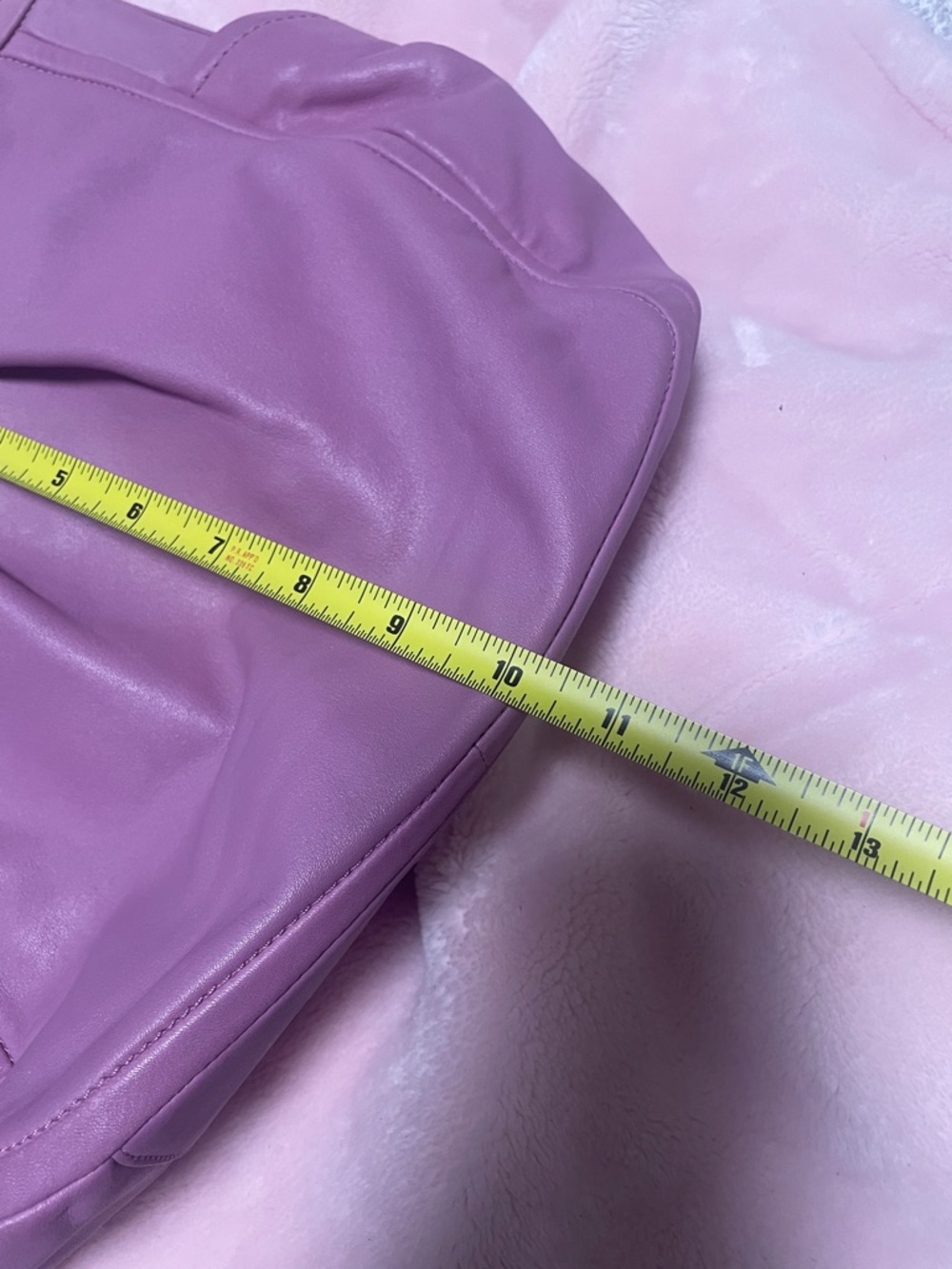 Coach - Picture 16 of 16